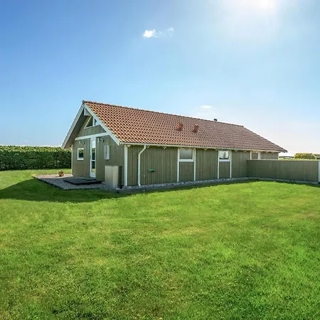 Feriehus Three-bedroom In Haderslev