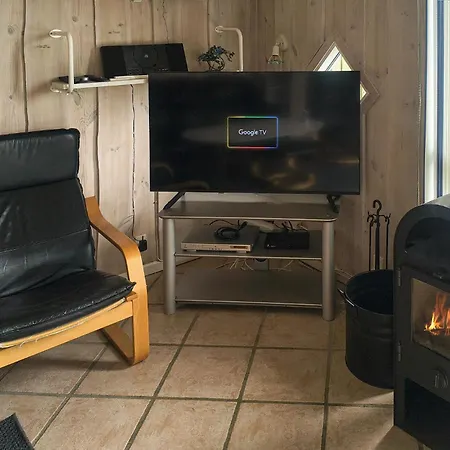 3 Bedroom Amazing In Prázdninový dům *
